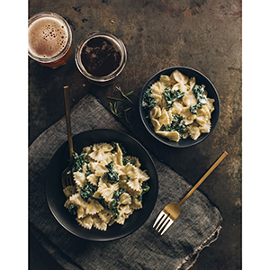 Alpine Cheddar and Kale Stovetop Mac & Cheese